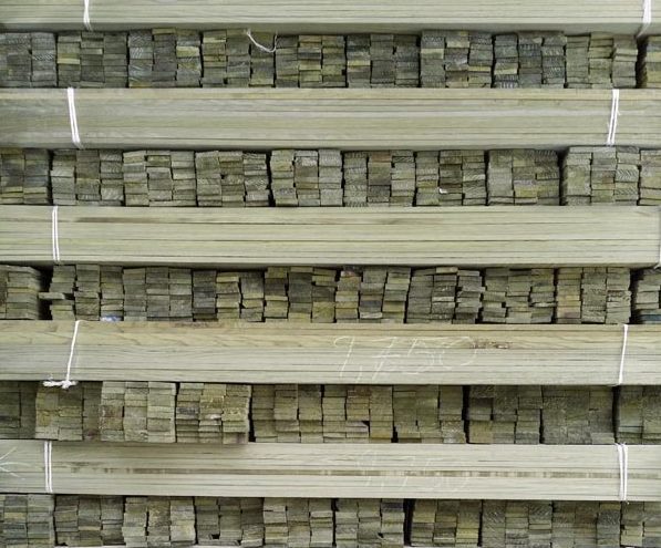 Torre de enfriamiento construida con madera tratada en Triplay Marino